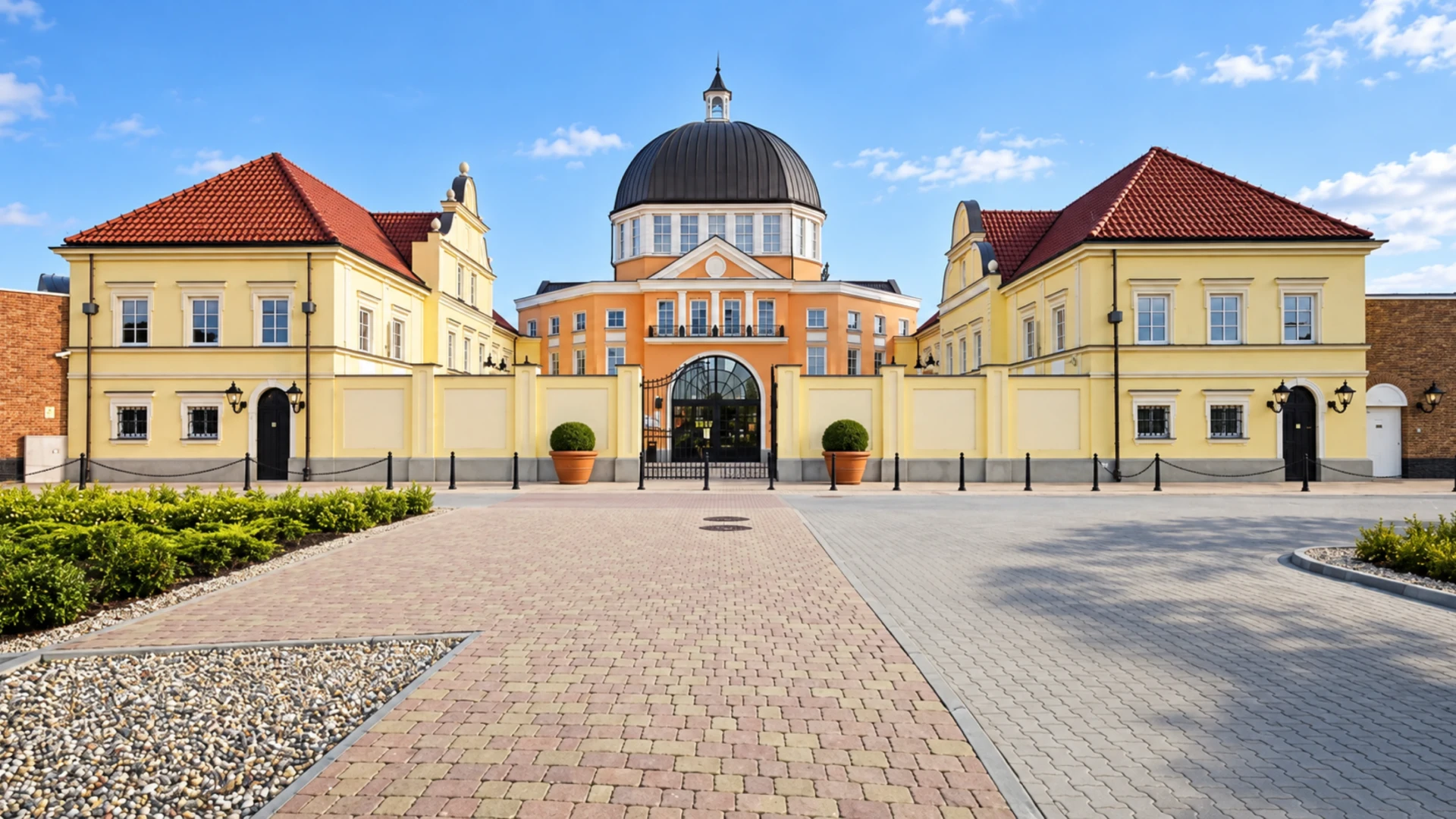 Centrum Handlowe Outlet Fashion House (Piaseczno)